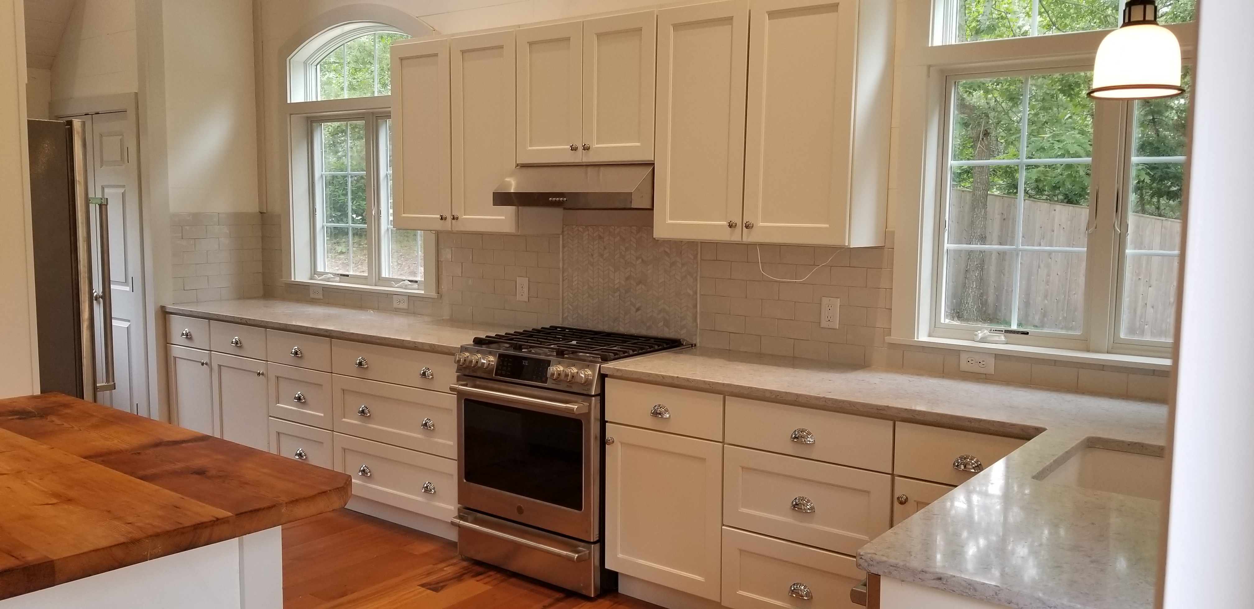 Maple Shaker Kitchen