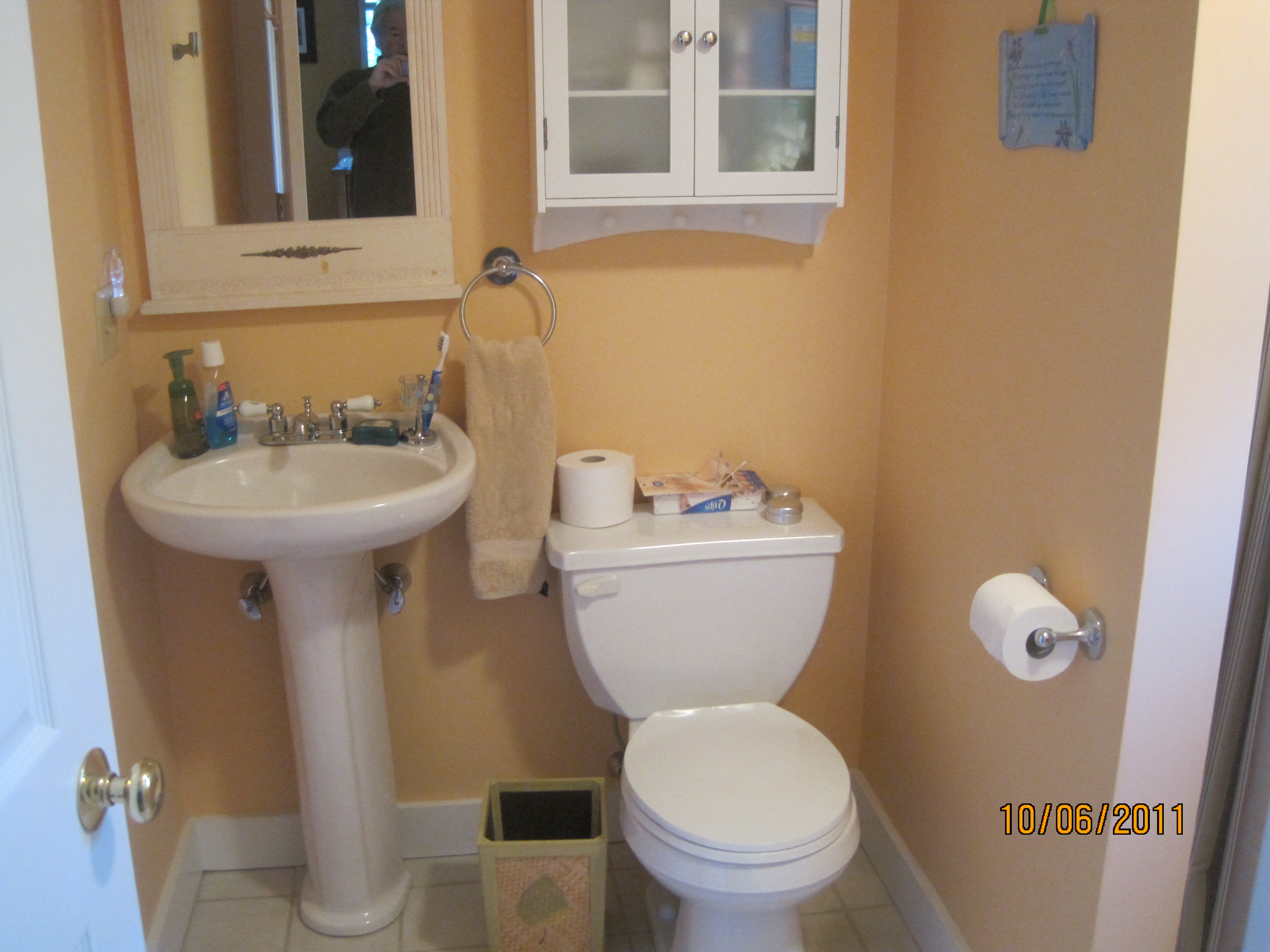 Before: Outdated Bathroom